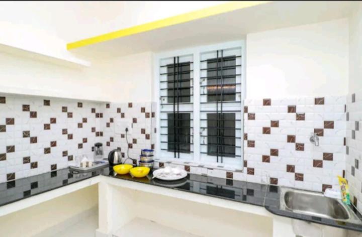 Wheel To Hills Stay Inn Service Apartments Chikmagalūr Exterior foto