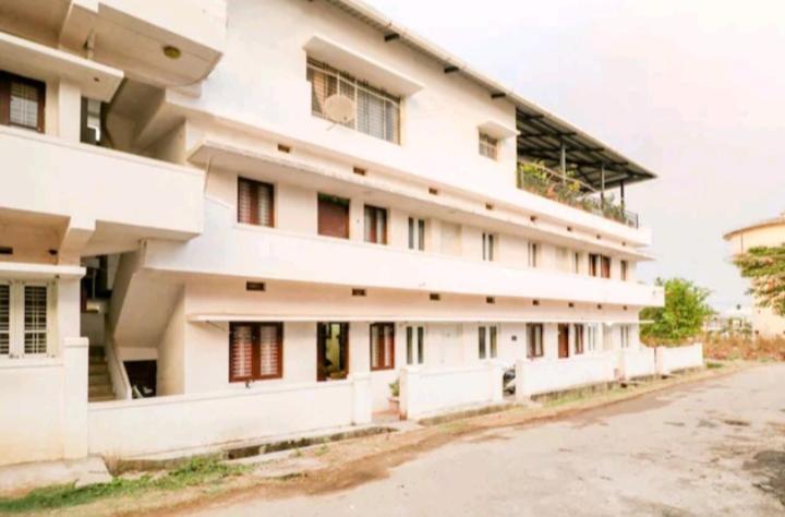 Wheel To Hills Stay Inn Service Apartments Chikmagalūr Exterior foto