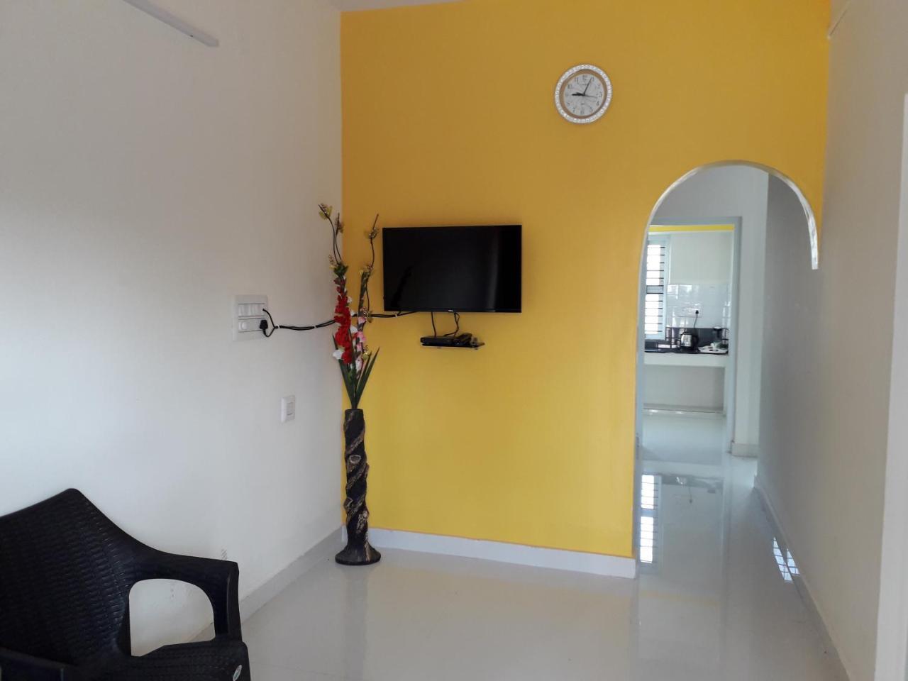 Wheel To Hills Stay Inn Service Apartments Chikmagalūr Exterior foto